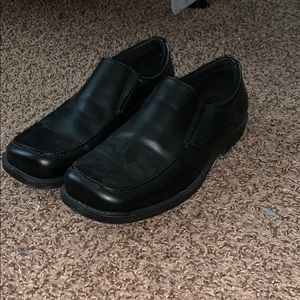 Smart fit boys dress shoes